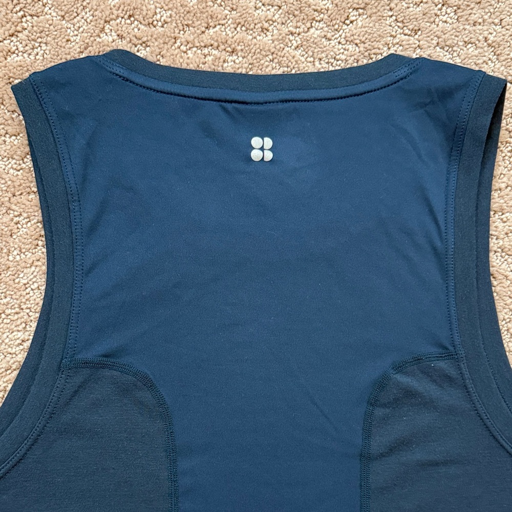 Sweaty Betty Pacesetter Run Tank in Beetle Blue - Size M - Picture 8 of 8